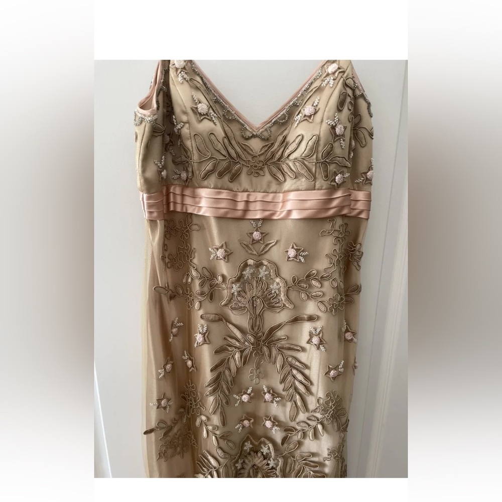 Vintage Y2k formal dress, Sue Wong Nocturne, Size 12 beige and pink, beaded